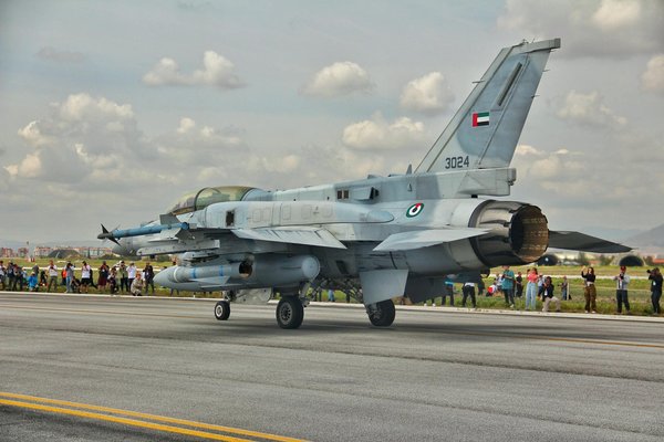 Découvrez l'impact de la mode féminine contemporaine sur votre garde-robe